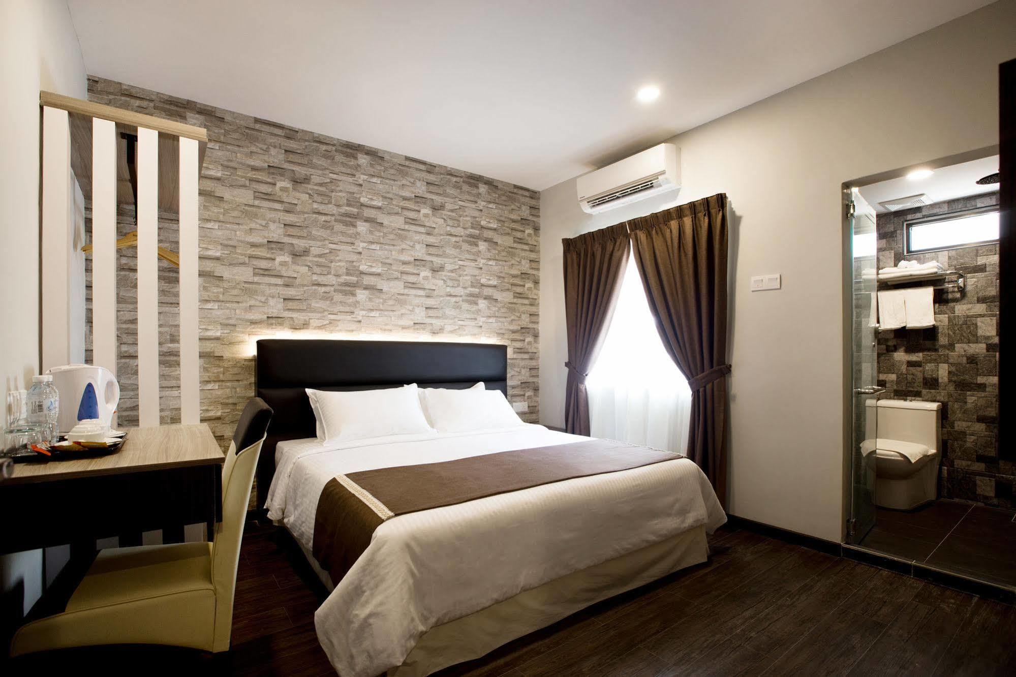 Gurney Lodge George Town Esterno foto