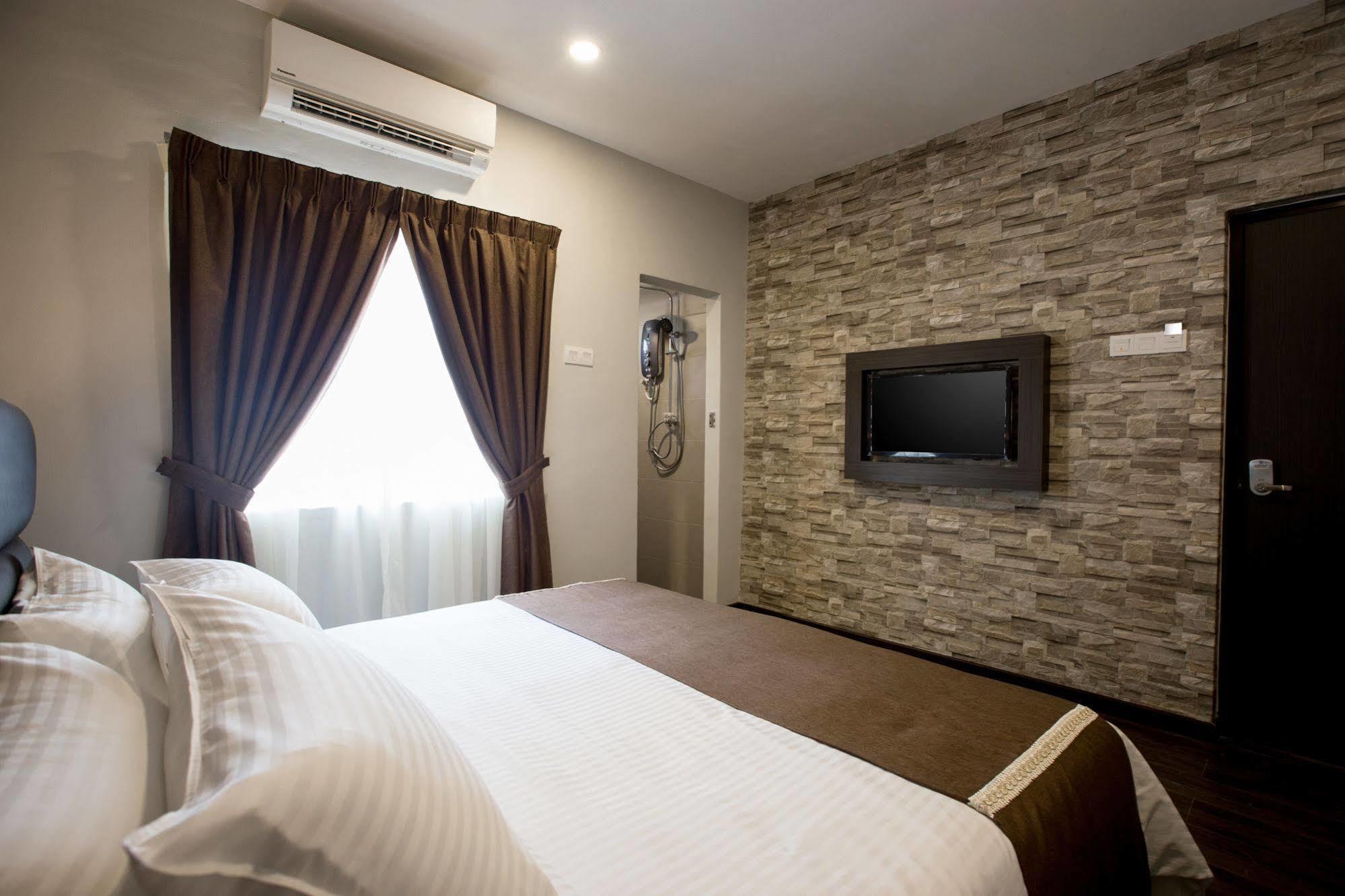 Gurney Lodge George Town Esterno foto