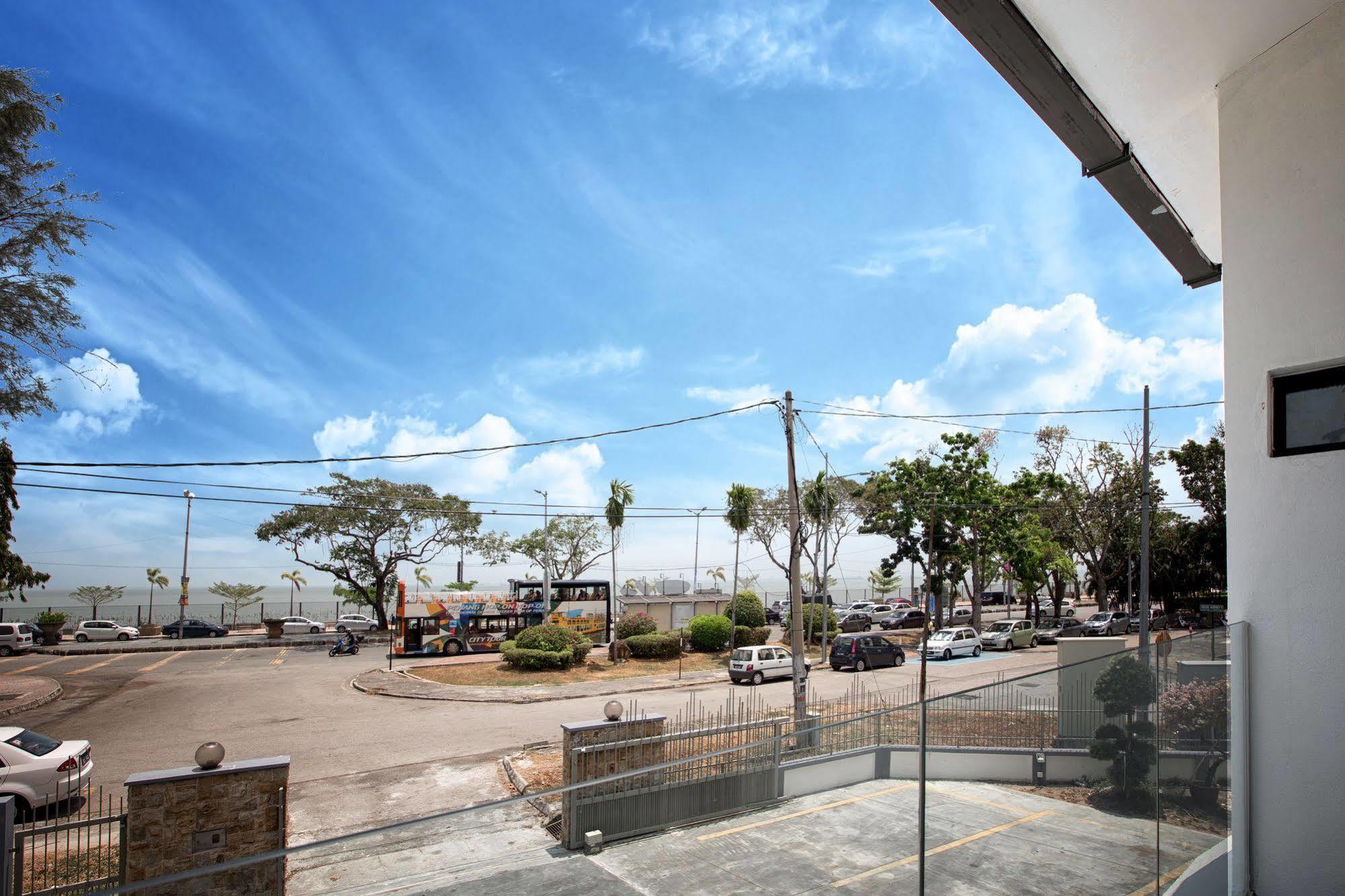 Gurney Lodge George Town Esterno foto
